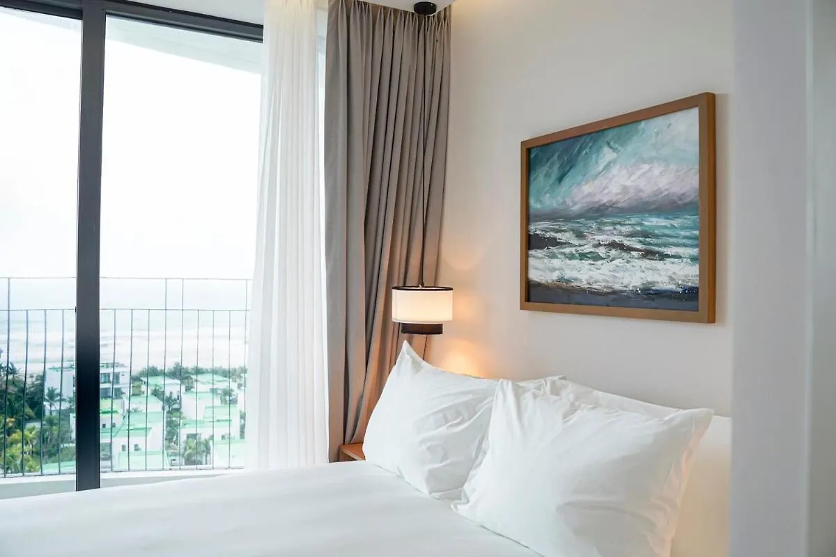 Coastal Apt Panoramic Oceanview Free Swimmingpool ホイアン アパート
