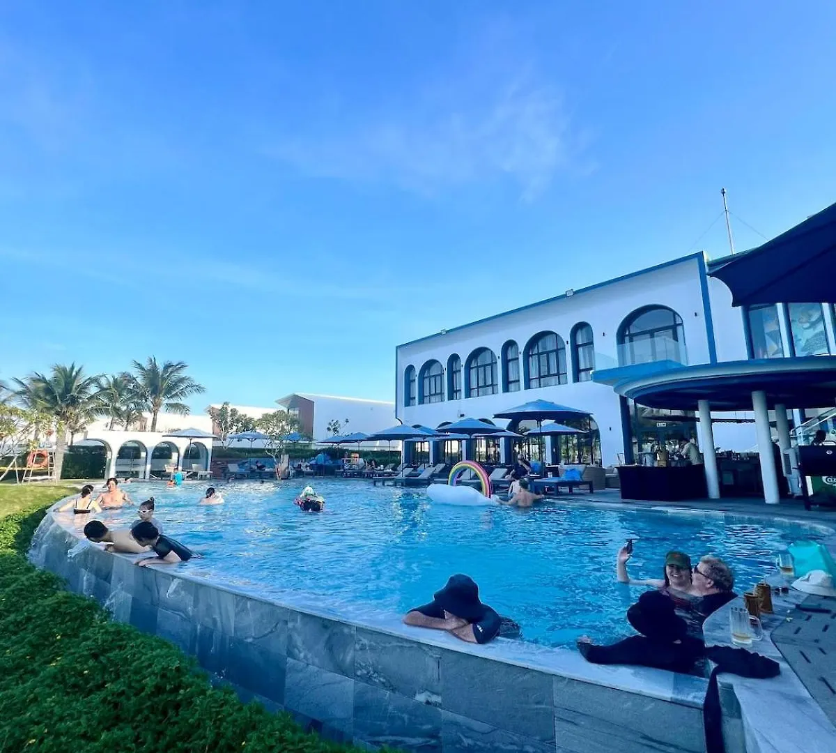 Coastal Apt Panoramic Oceanview Free Swimmingpool ホイアン